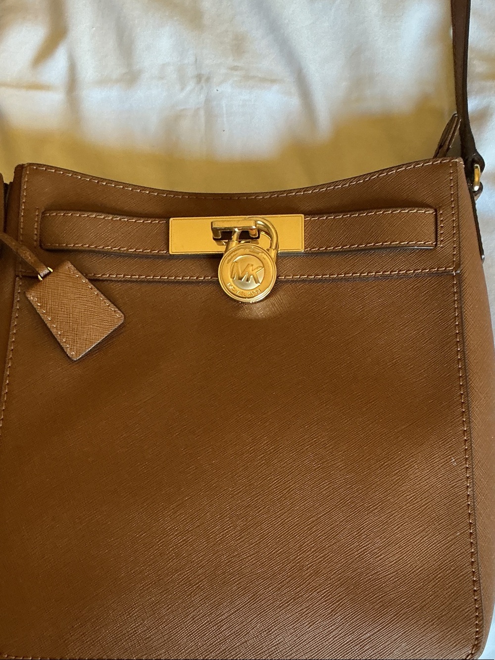 Michael Kors Light Brown Hamilton Leather Crossbody Bag - Picture 2 of 9